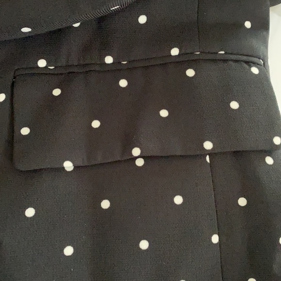 𝗡𝗪𝗧 𝗭𝗮𝗿𝗮 • Polka Dot Blazer - Picture 11 of 16